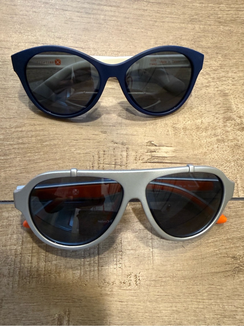 ☀️👙🩲Speedo Kids FLOATING Sunglasses Navy Blue & Silver Frames